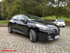 YESCAR_Renault_Clio (14)