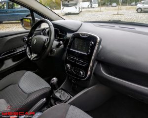 YESCAR_Renault_Clio (26)