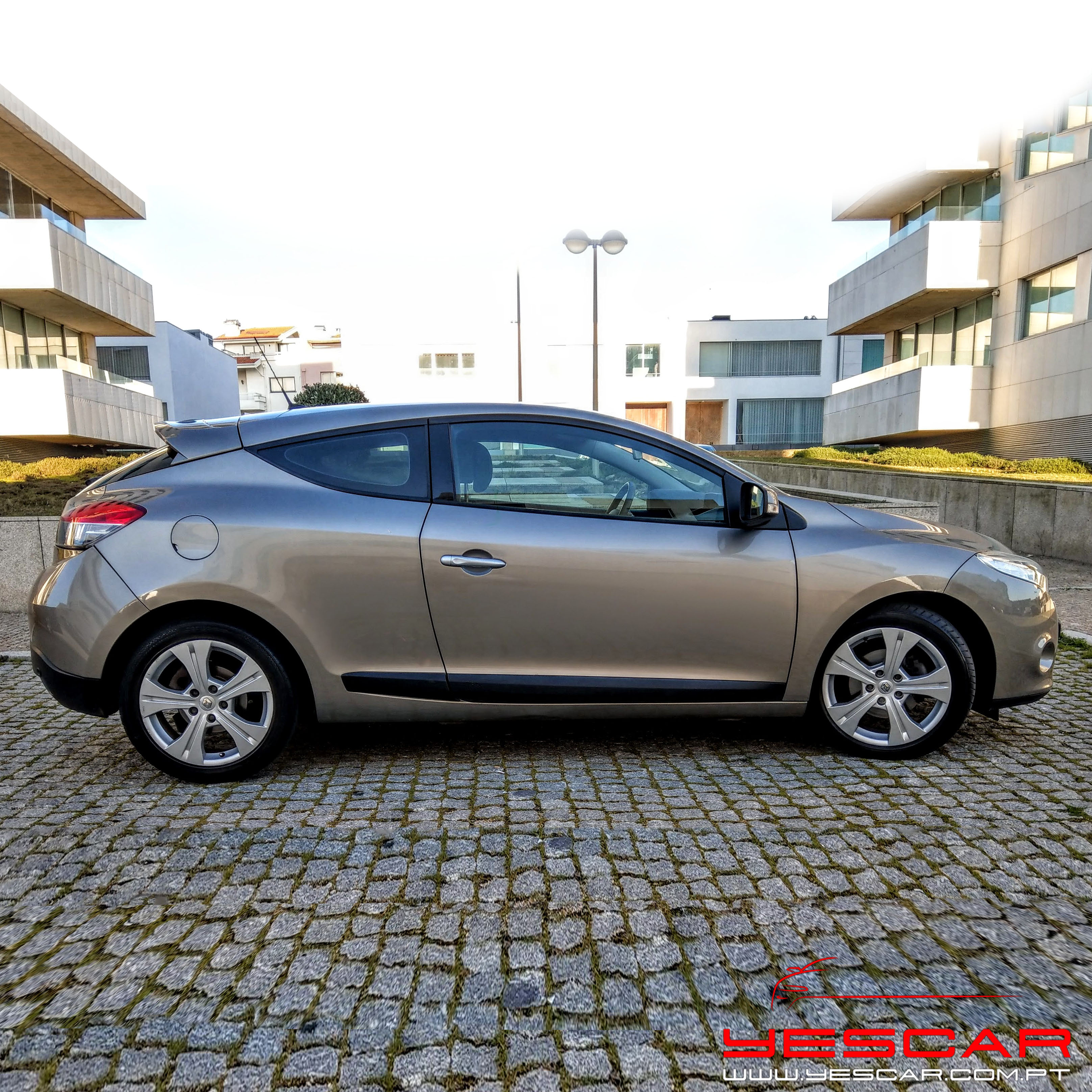 Renault Megane Coupe Yescar Automoveis (12)