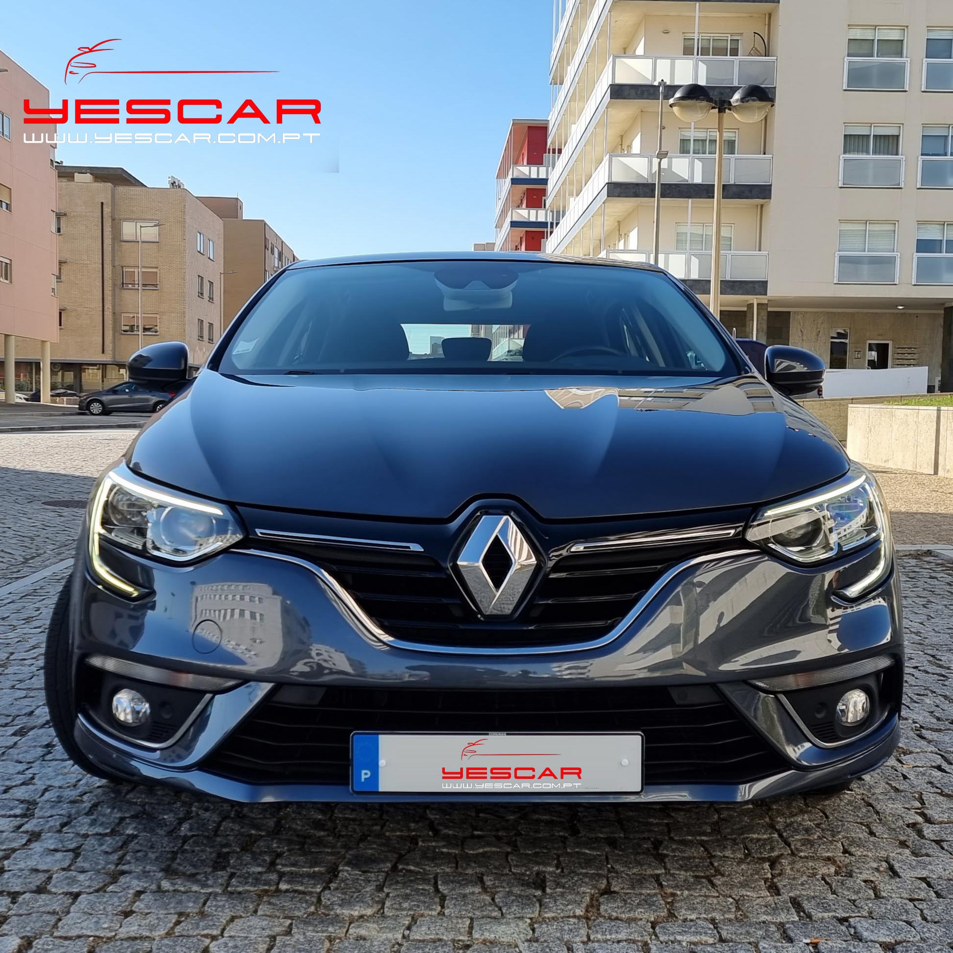 Renault Megane 5portas - YESCAR automoveis (31)